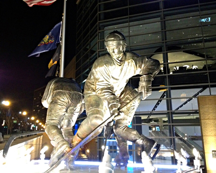 Le Magnifique, Mario Lemieux Statue Le Magnifique, Mario Lemieux Statue