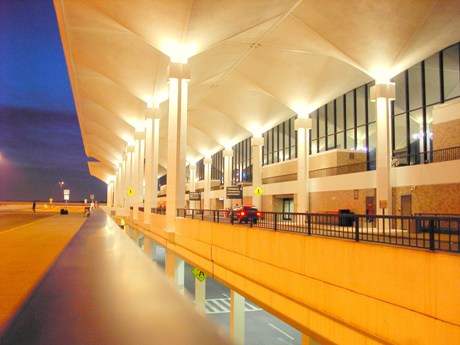 Memphis International Airport Seismic Risk Assessment