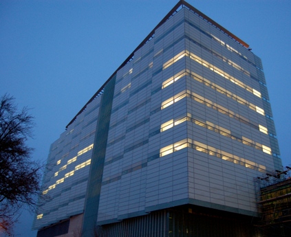 University of Chicago Gwen and Jules Knapp Center for Biomedical Discovery