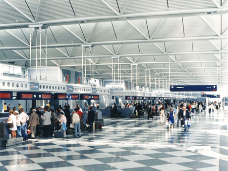 United Airlines Terminal 4