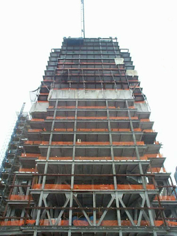 Bloomberg Tower 13