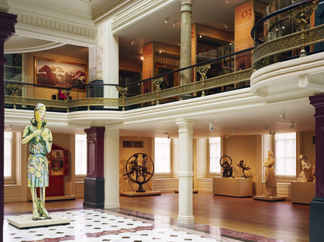 Reynolds Center for American Art and Portraiture 3