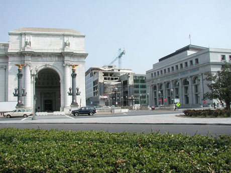 Station Place 7