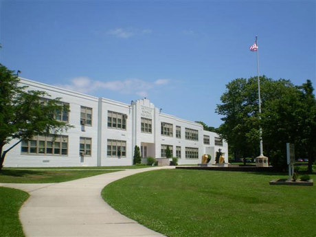 Amityville Union Free School District 4